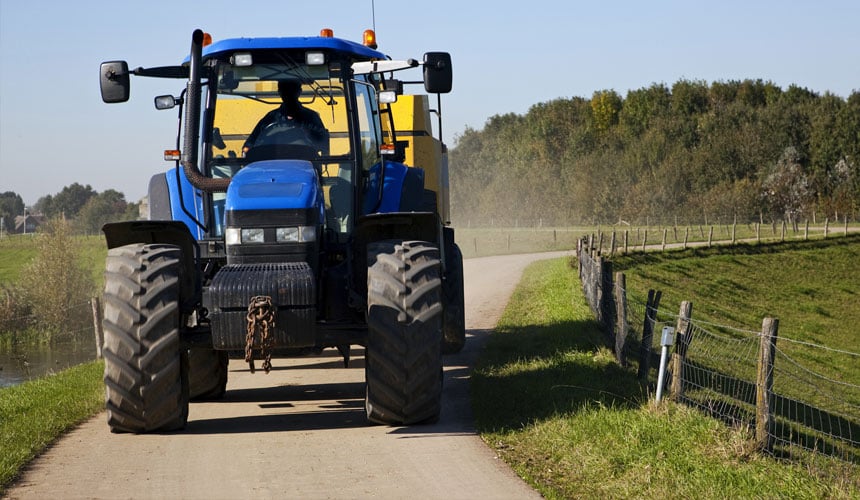 Ciągnik drogowy do transportu