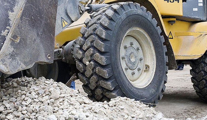 Opona Duraforce Utility firmy Firestone