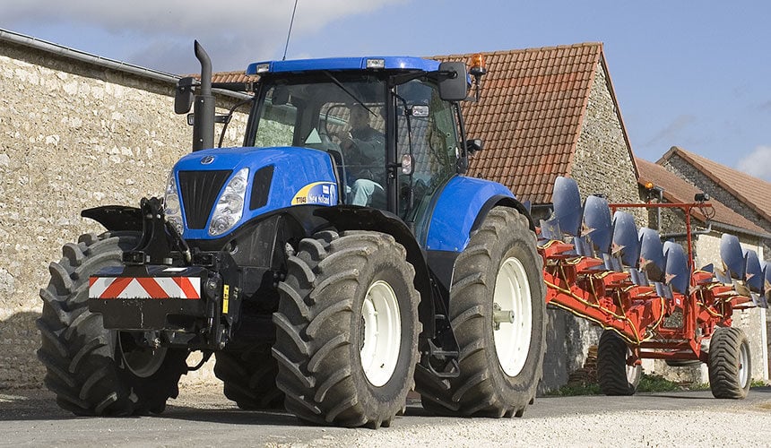 Opony Firestone Maxi Traction są wysoce odporne na zużycie na drodze